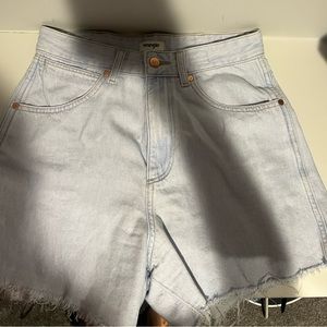 Women’s shorts